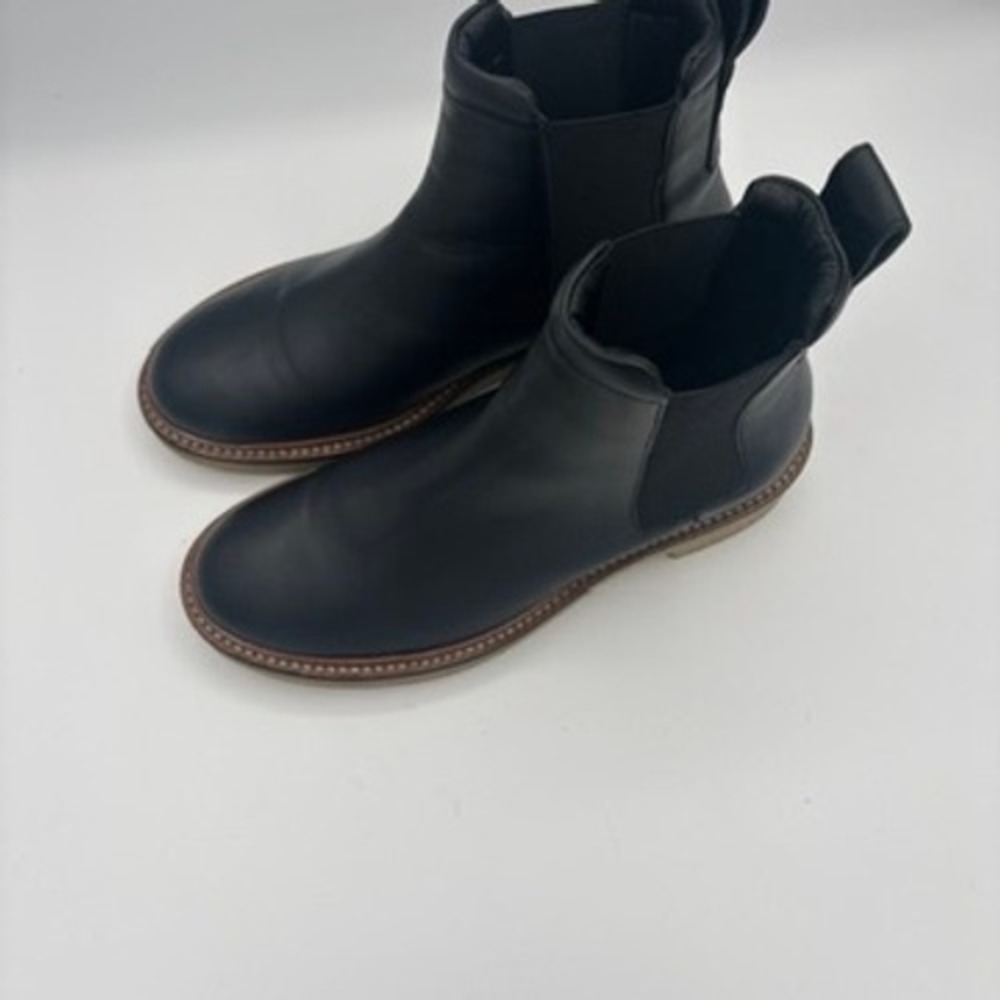 Everlane Chelsea Boot Women Sz 5 Black Leather Italian Made Classic Ankle Boot - Picture 4 of 14